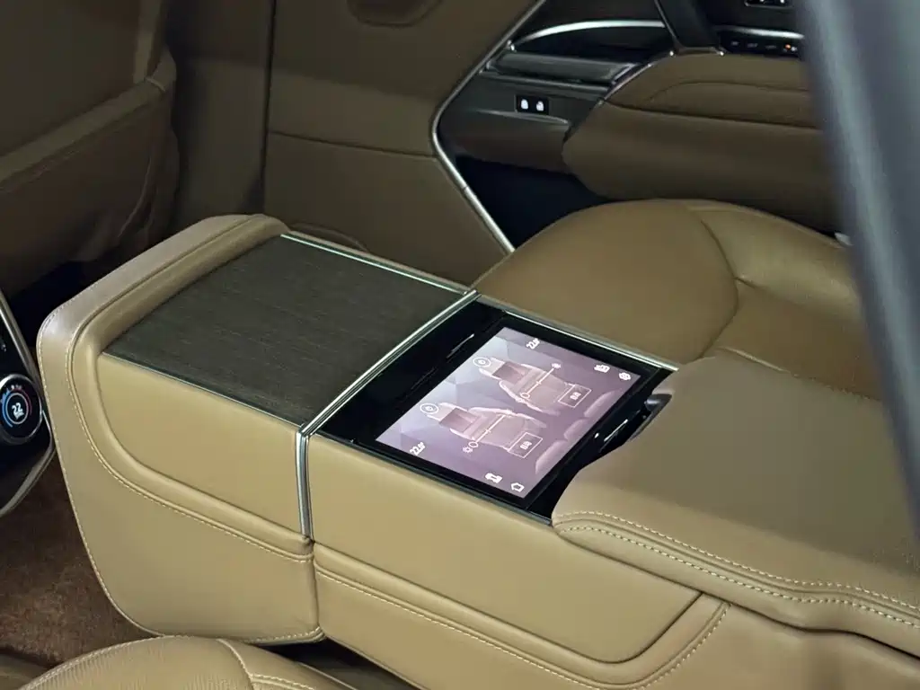 Land Rover Range Rover — миниатюра 11
