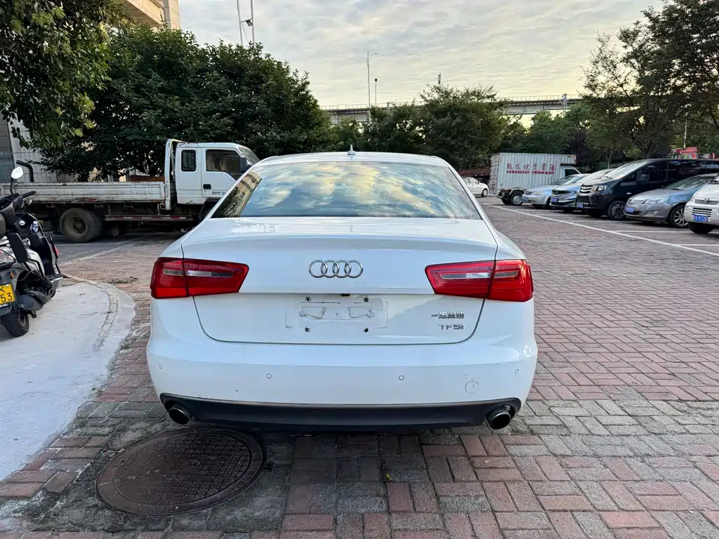 Audi A6L — миниатюра 6