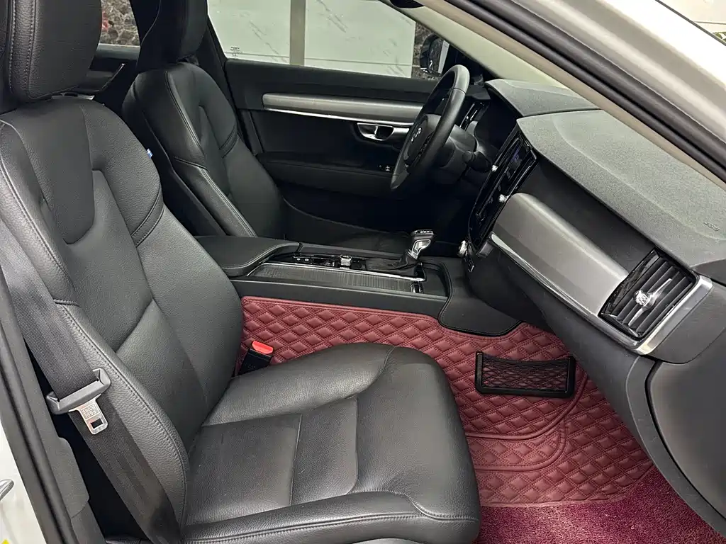 Volvo S90 2020 T5 Luxury
