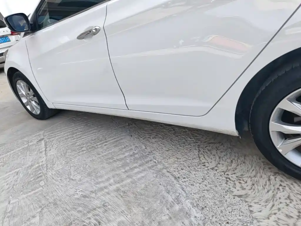 Hyundai Elantra Langdong — миниатюра 22