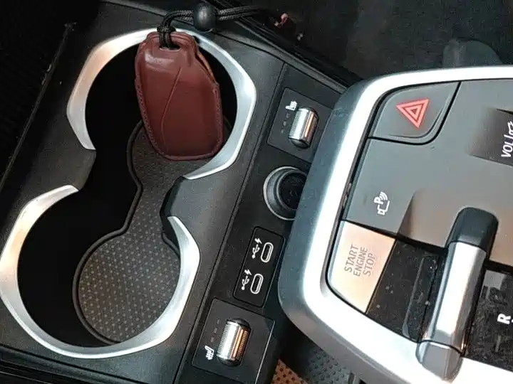 BMW X1 — миниатюра 9