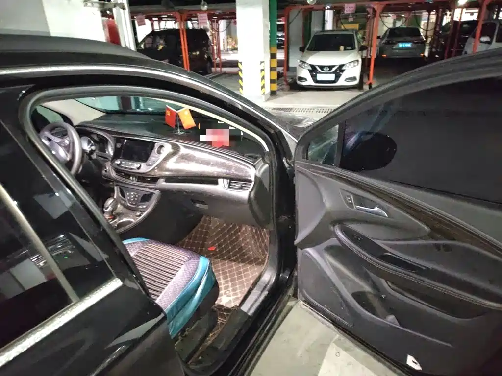 Buick Envision Plus — миниатюра 21