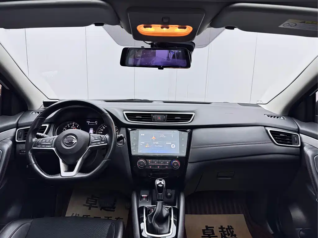 Nissan Qashqai 2019 2.0L CVT Luxury