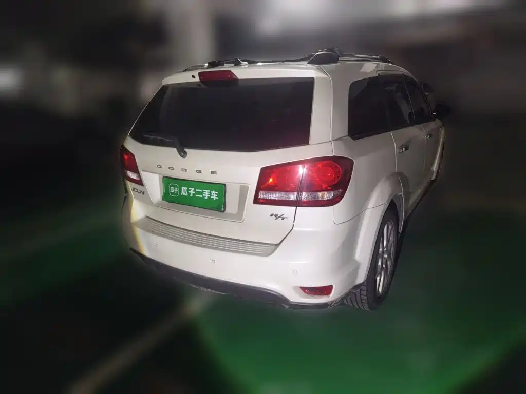 Dodge Journey — миниатюра 4