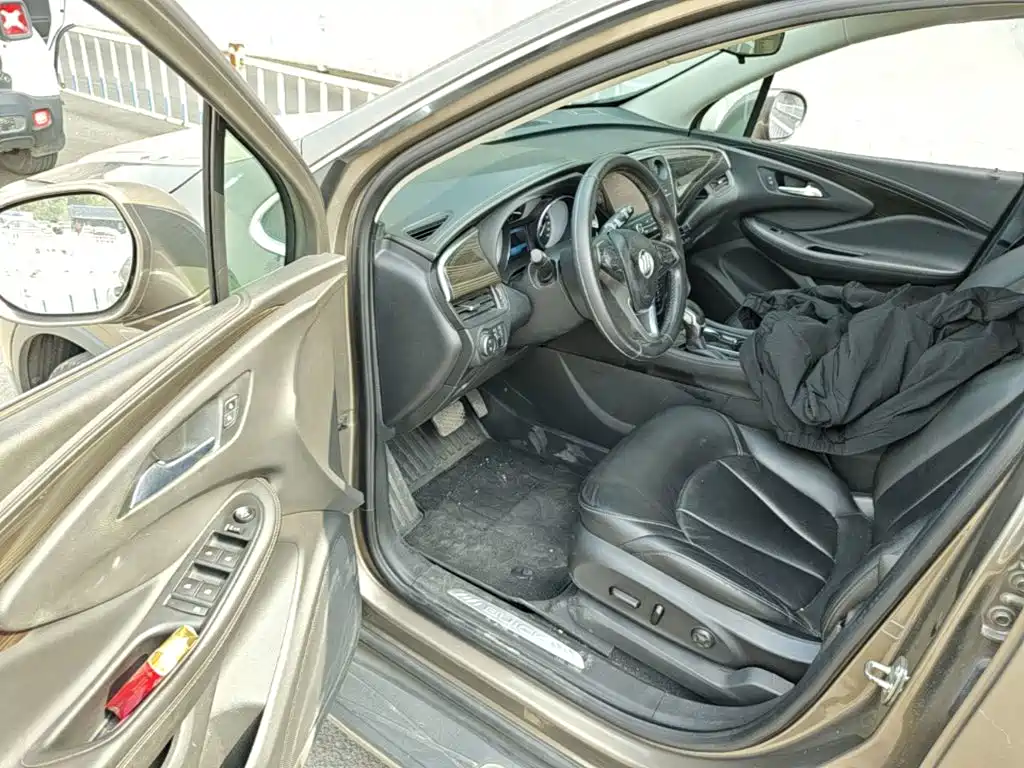 Buick Envision Plus — миниатюра 16