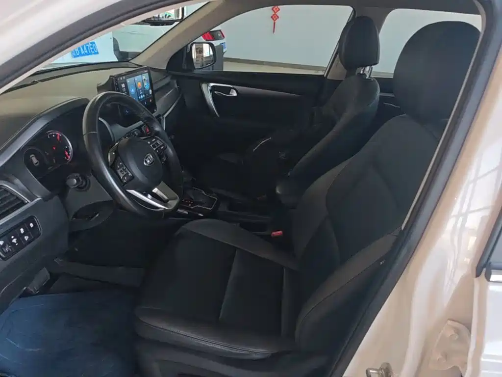 Kia Sportage — миниатюра 15