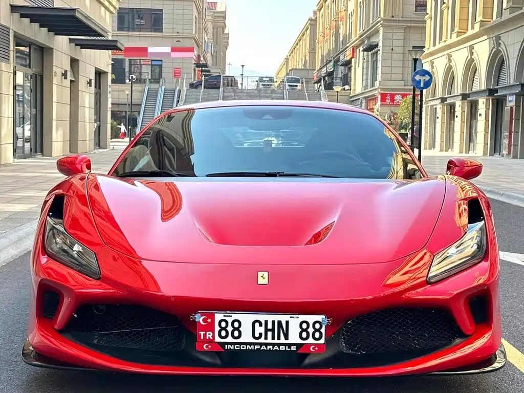 Ferrari F8 — миниатюра 3