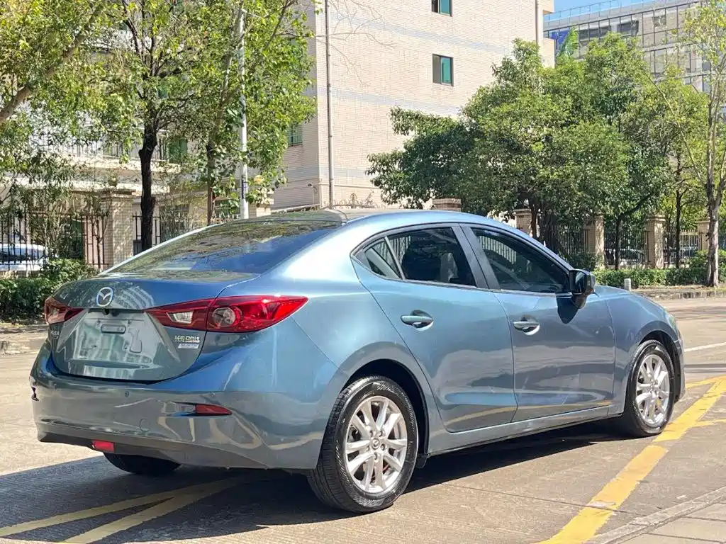 Mazda 3 Axela — миниатюра 6