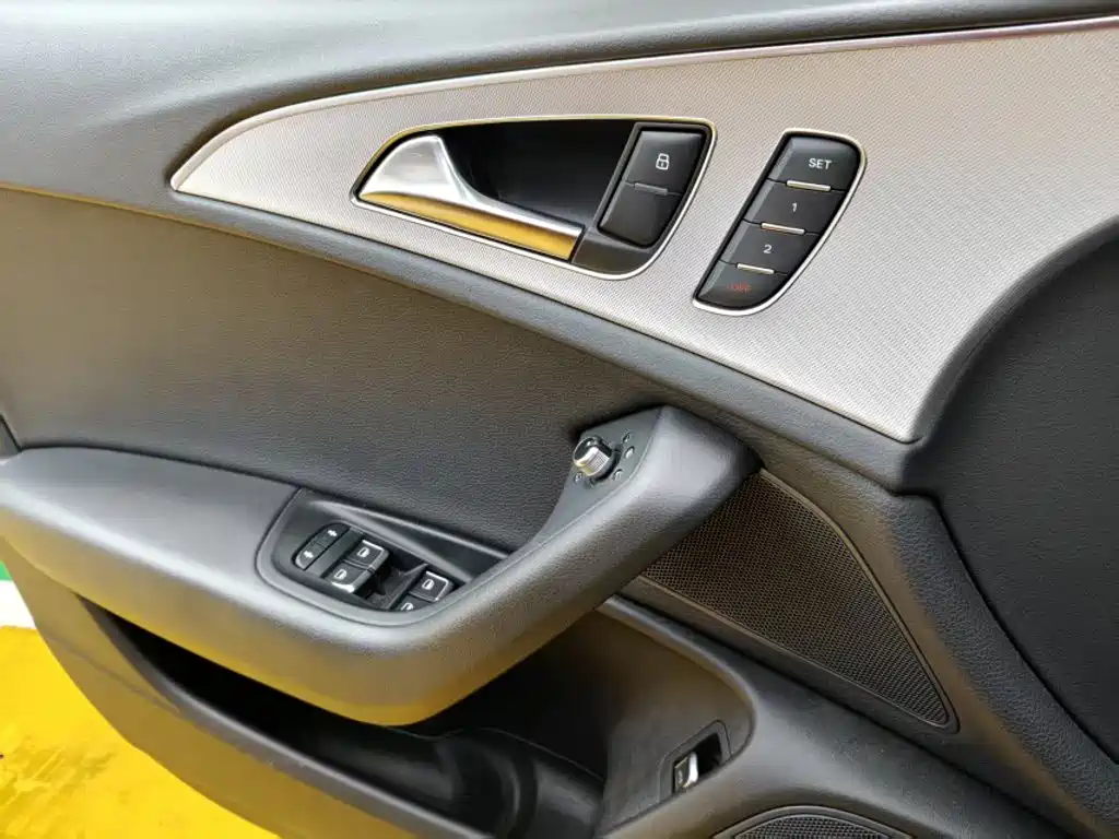Audi A6 (Import) — миниатюра 11