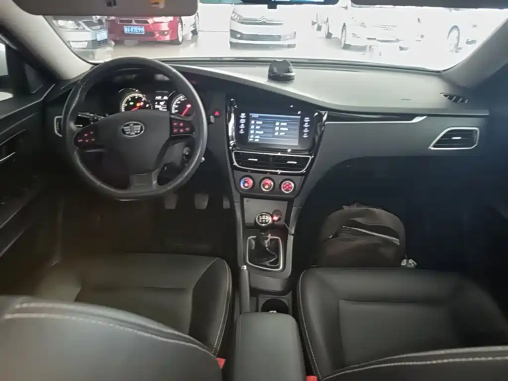 FAW Junpai A70 — миниатюра 10