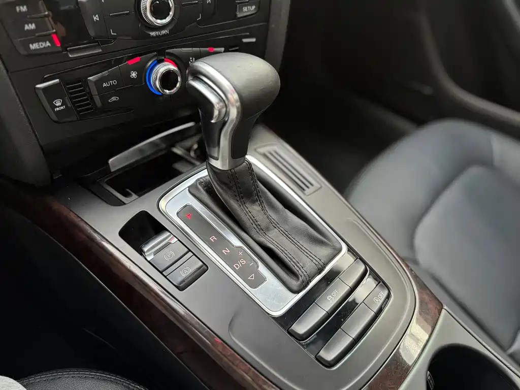 Audi A4L — миниатюра 14
