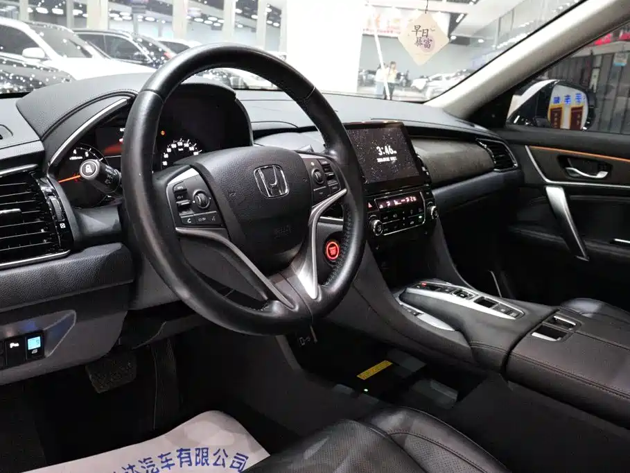 Honda Avancier — миниатюра 6