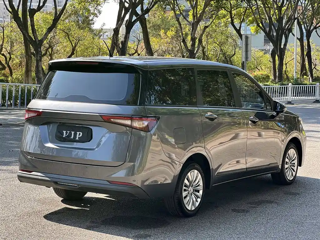 WULING WULING JIACHEN