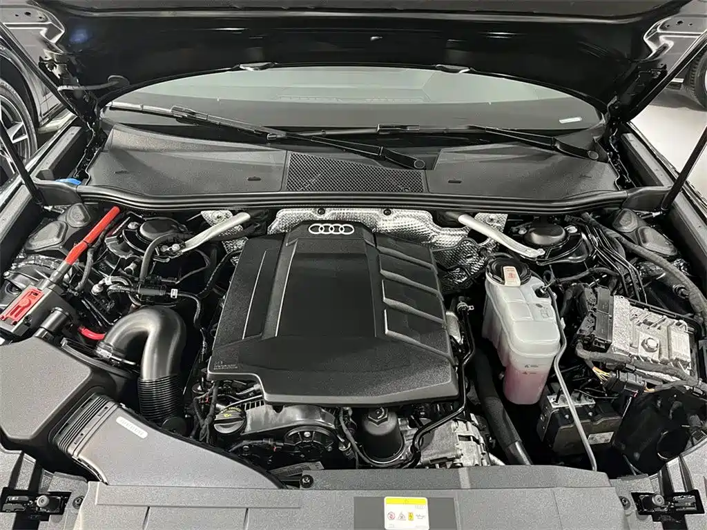 Audi A6L 2022 45 TFSI quattro