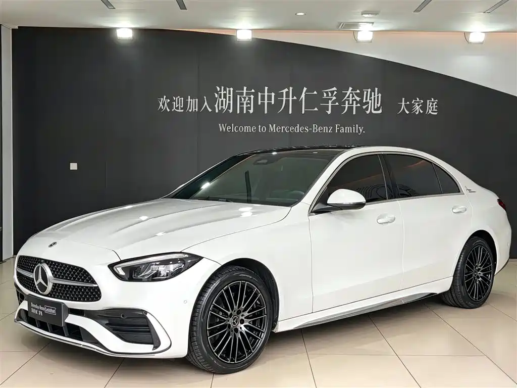 Mercedes-Benz C-Class 2022
