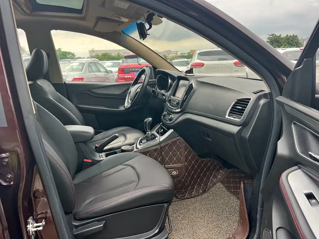 Baojun 560 — миниатюра 8