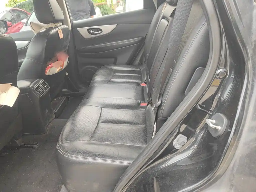 Nissan X-Trail — миниатюра 18