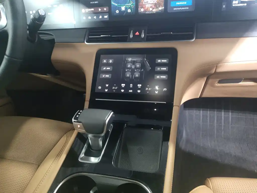 Li Auto Li ONE — миниатюра 10