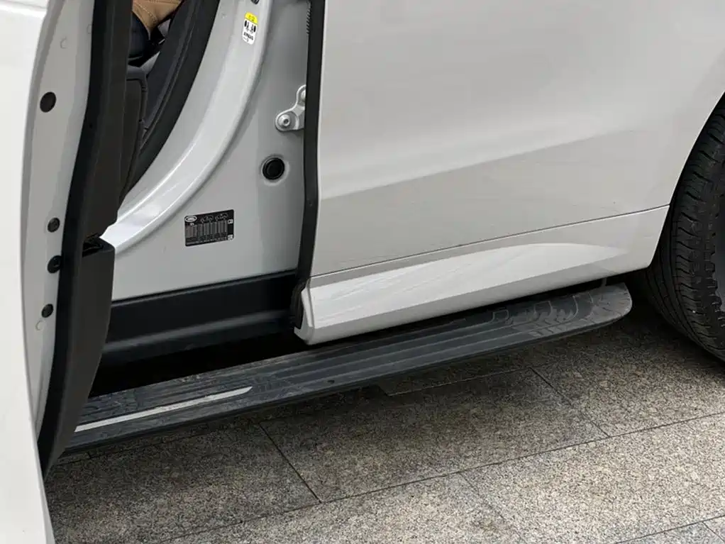 Land Rover Sport — миниатюра 9