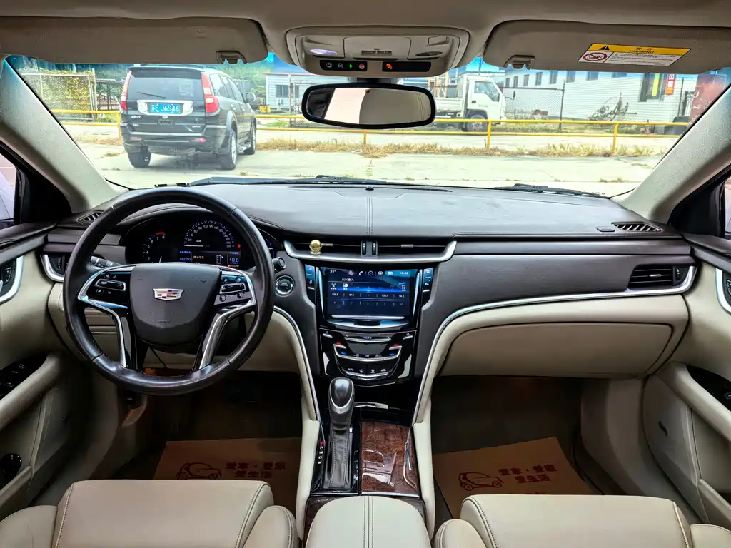 Cadillac XTS — миниатюра 9