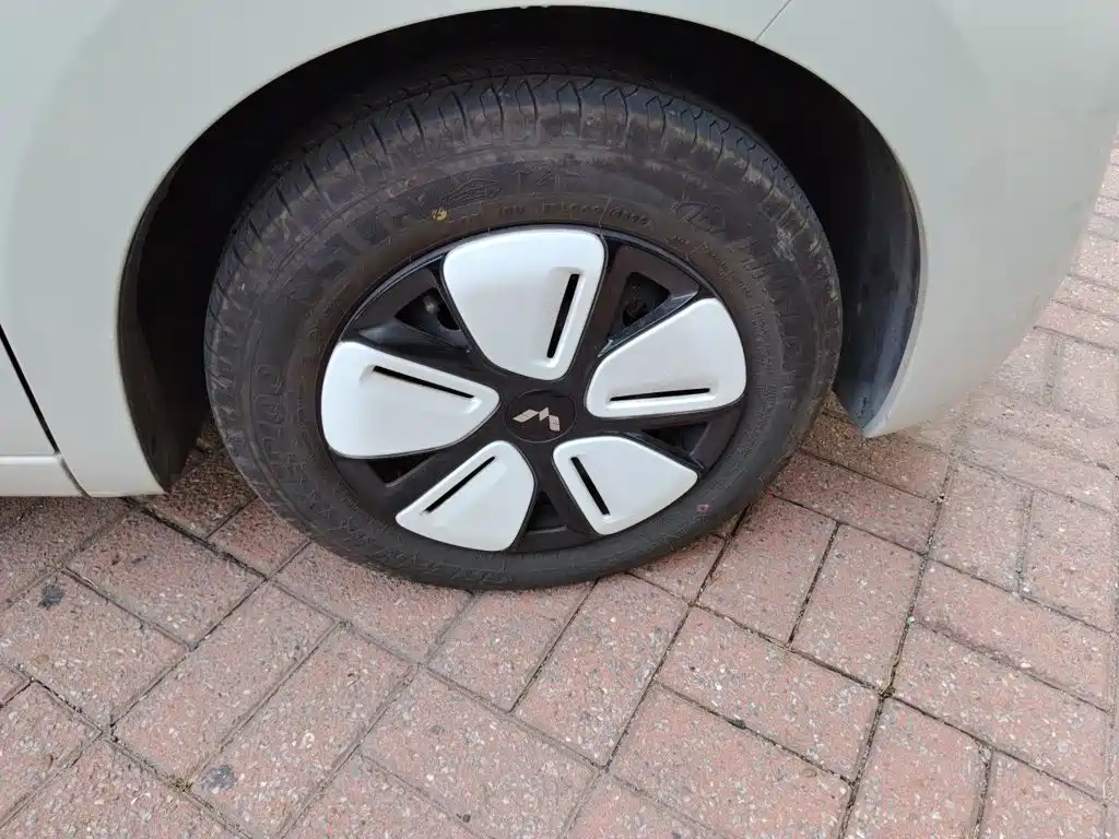 Wuling MINIEV — миниатюра 25