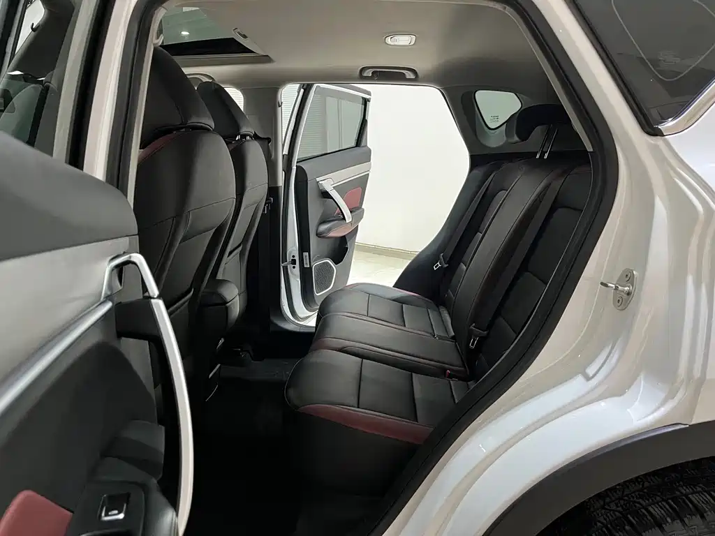 GEELY AUTOMOBILE BINYUE