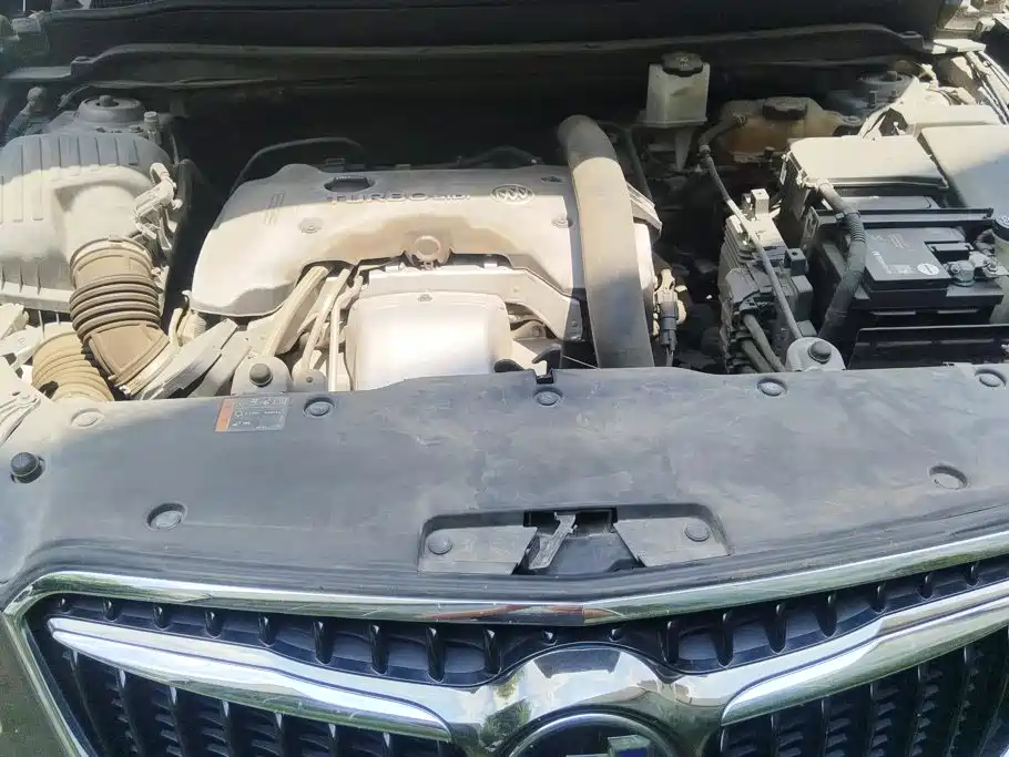 Buick Envision Plus — миниатюра 10