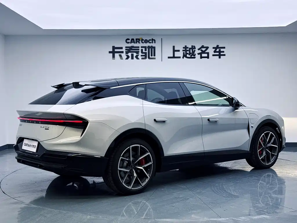 LOTUS SPORTS CAR ELETRE