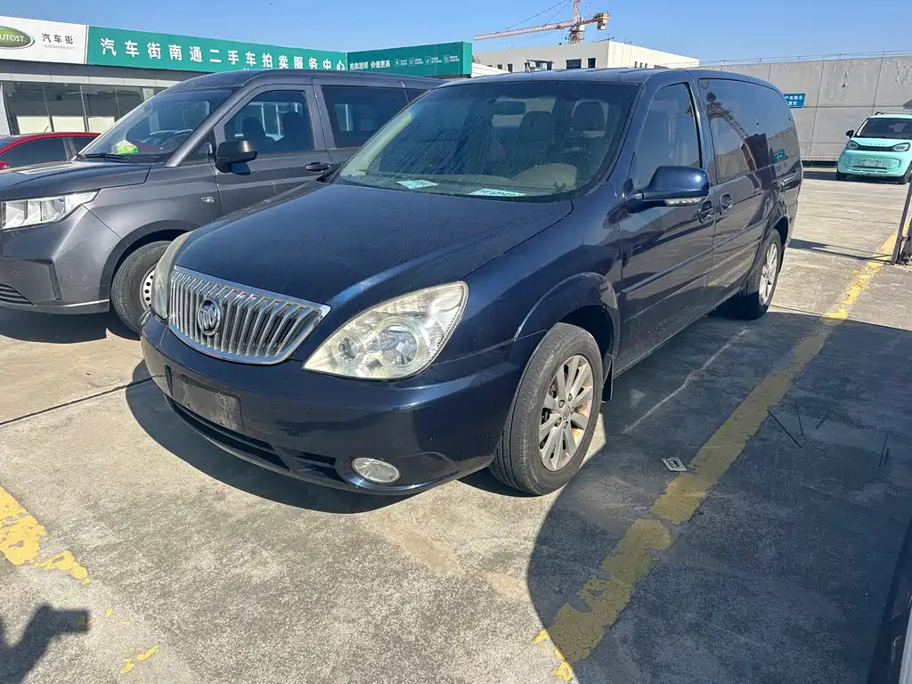 Buick GL8 2014