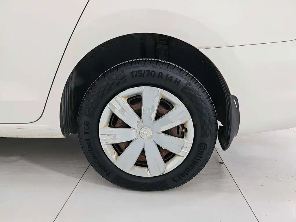 Volkswagen Jetta — миниатюра 17