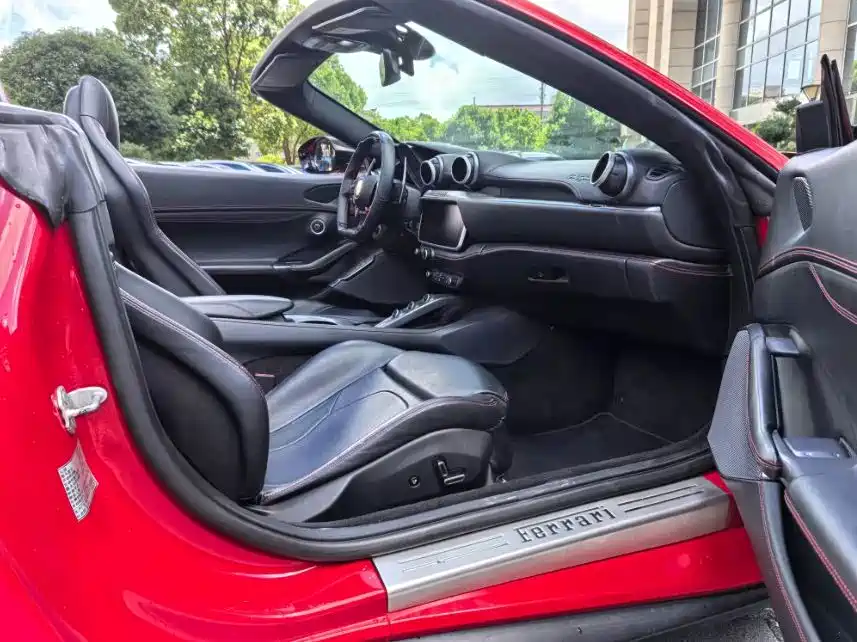 Ferrari Portofino — миниатюра 5