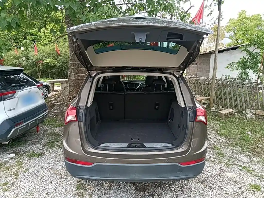 Buick Envision Plus — миниатюра 15