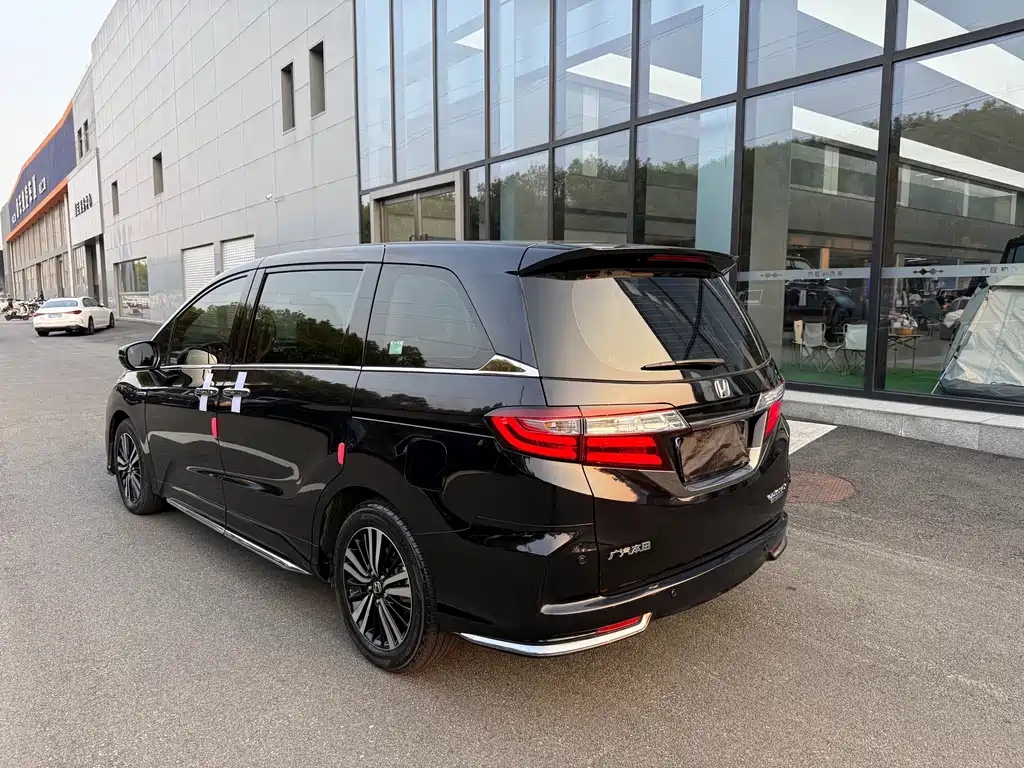 Honda Odyssey — миниатюра 18