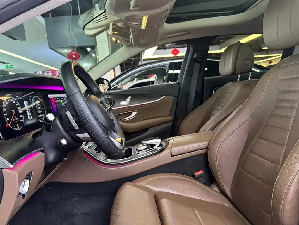 MERCEDES-BENZ E CLASS