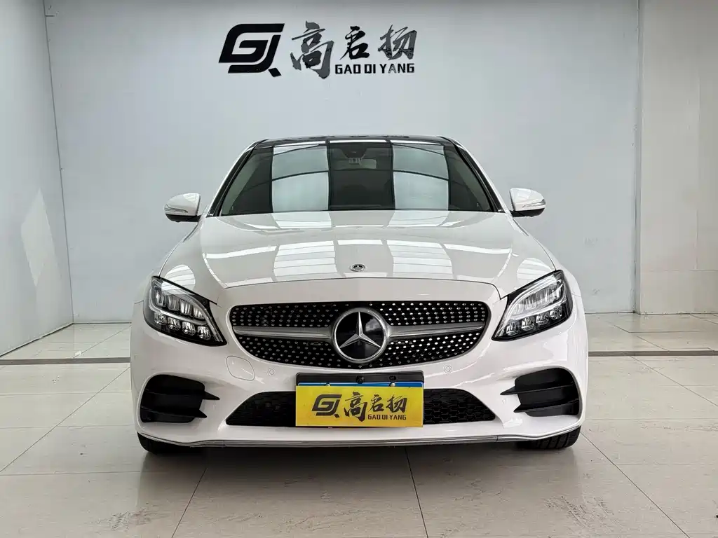 Mercedes-Benz C-Class — миниатюра 2