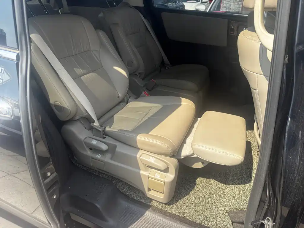 Honda Odyssey — миниатюра 8