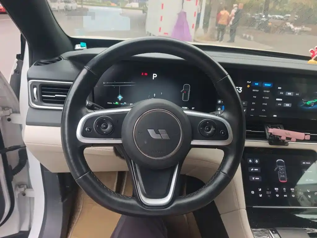 Li Auto Li ONE — миниатюра 6