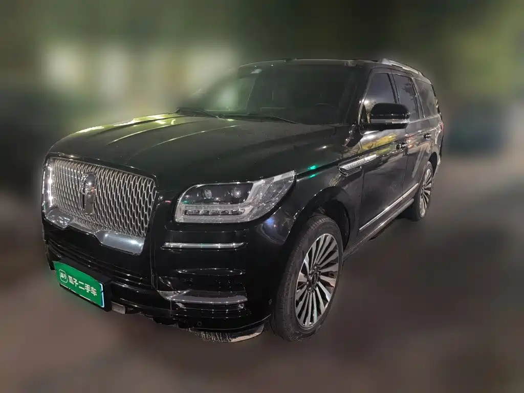 Lincoln Navigator — миниатюра 2
