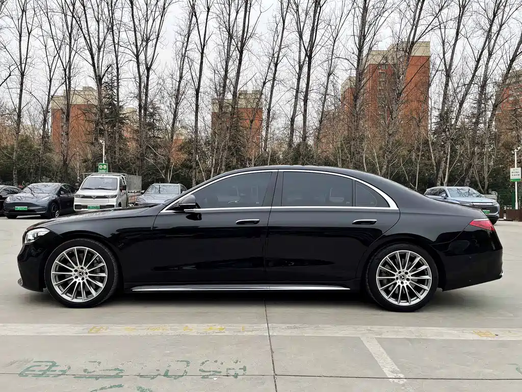 MERCEDES-BENZ S CLASS