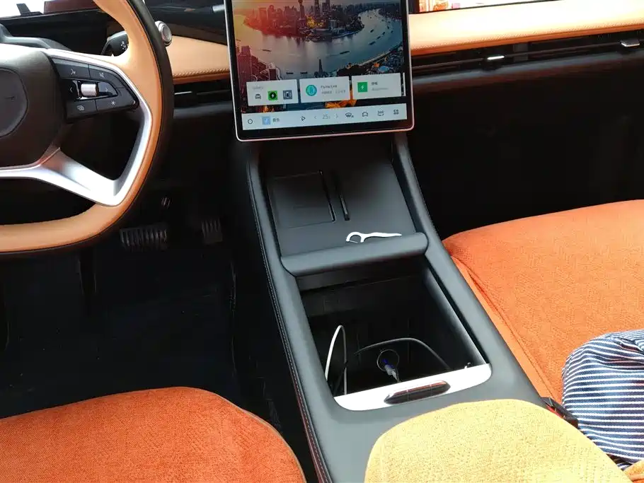 GEELY GALAXY GALAXY L7