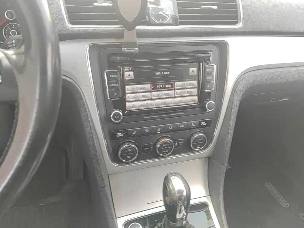 Volkswagen Passat — миниатюра 18