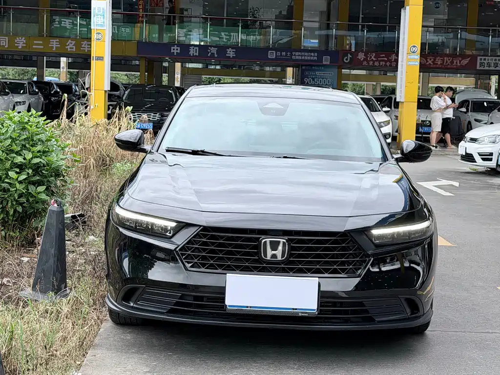 Honda Accord — миниатюра 2