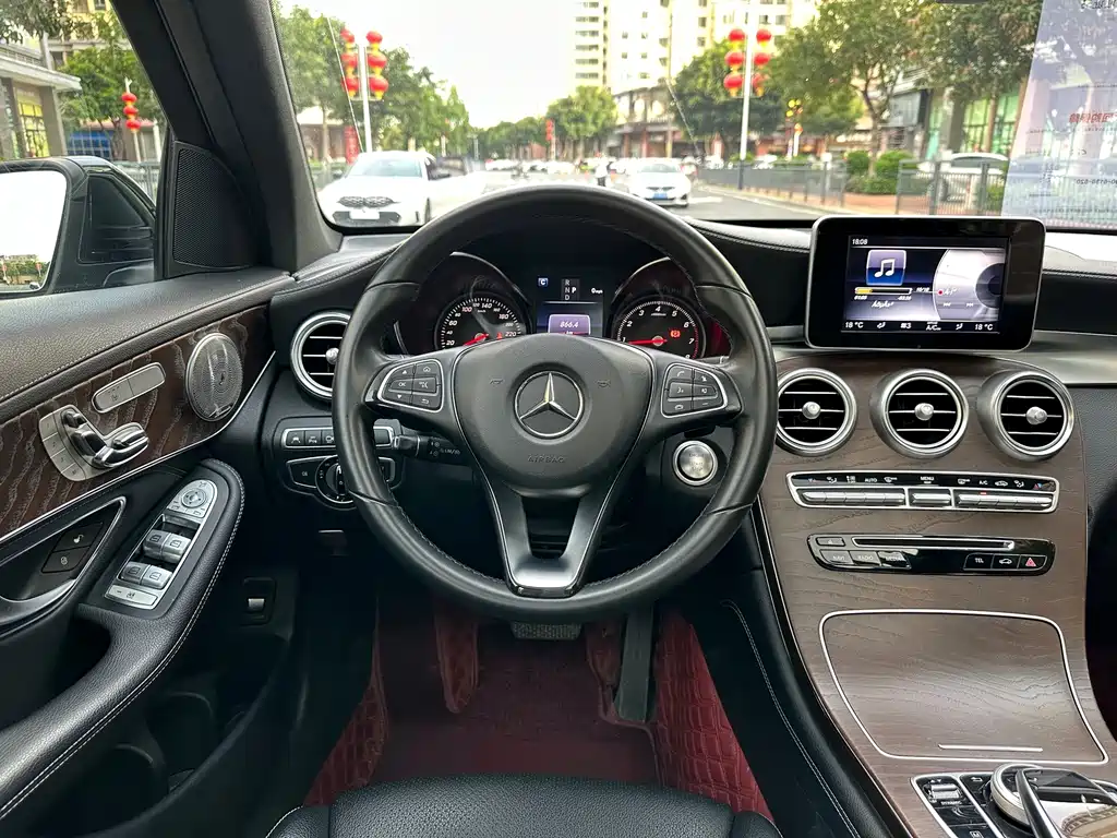 Mercedes-Benz GLC — миниатюра 19