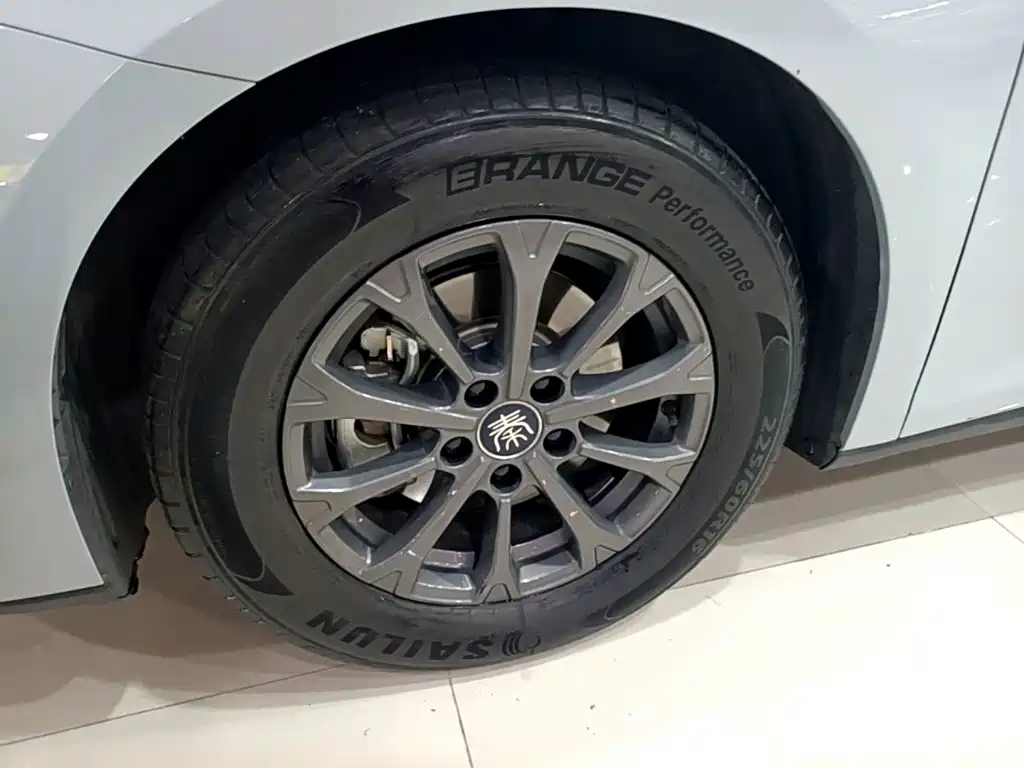 BYD Qin L — миниатюра 23
