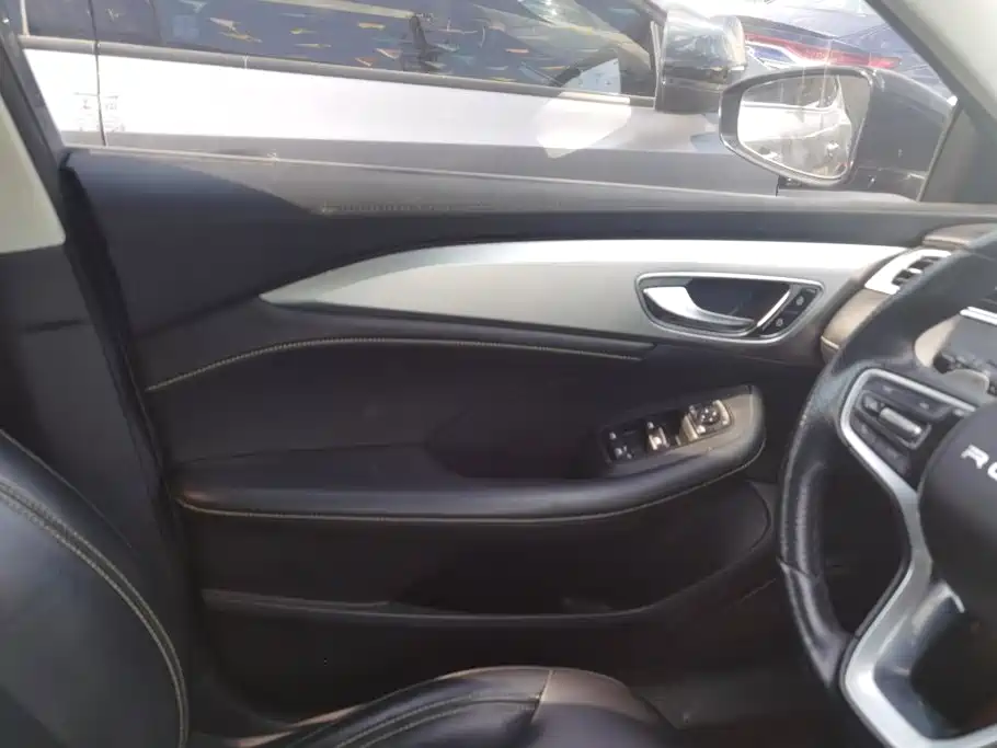 Roewe i6 MAX — миниатюра 7