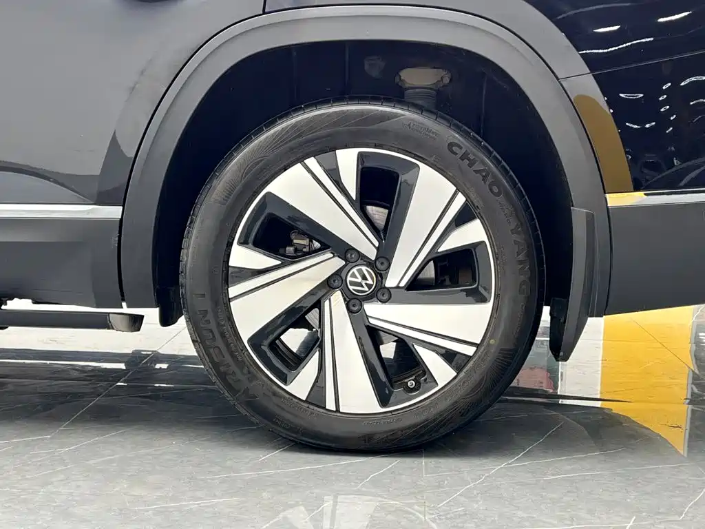 Volkswagen Teramont — миниатюра 24