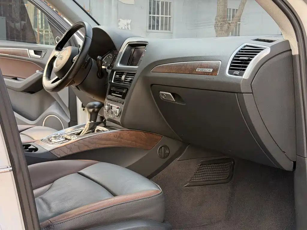 Audi Q5 — миниатюра 6