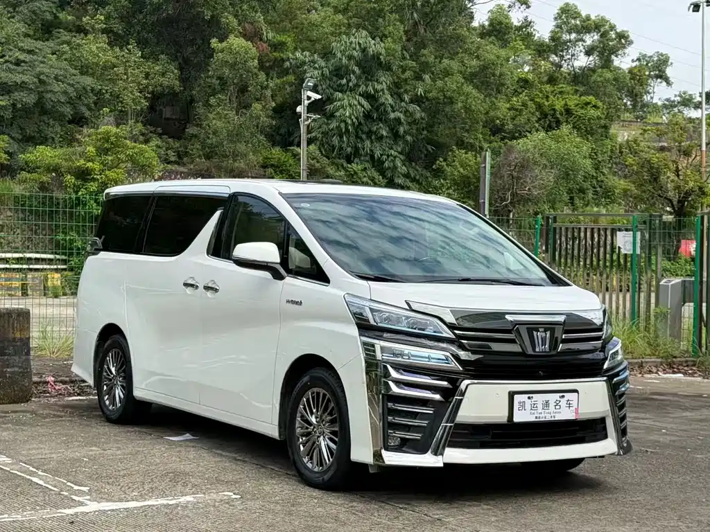 Toyota Vellfire — миниатюра 3