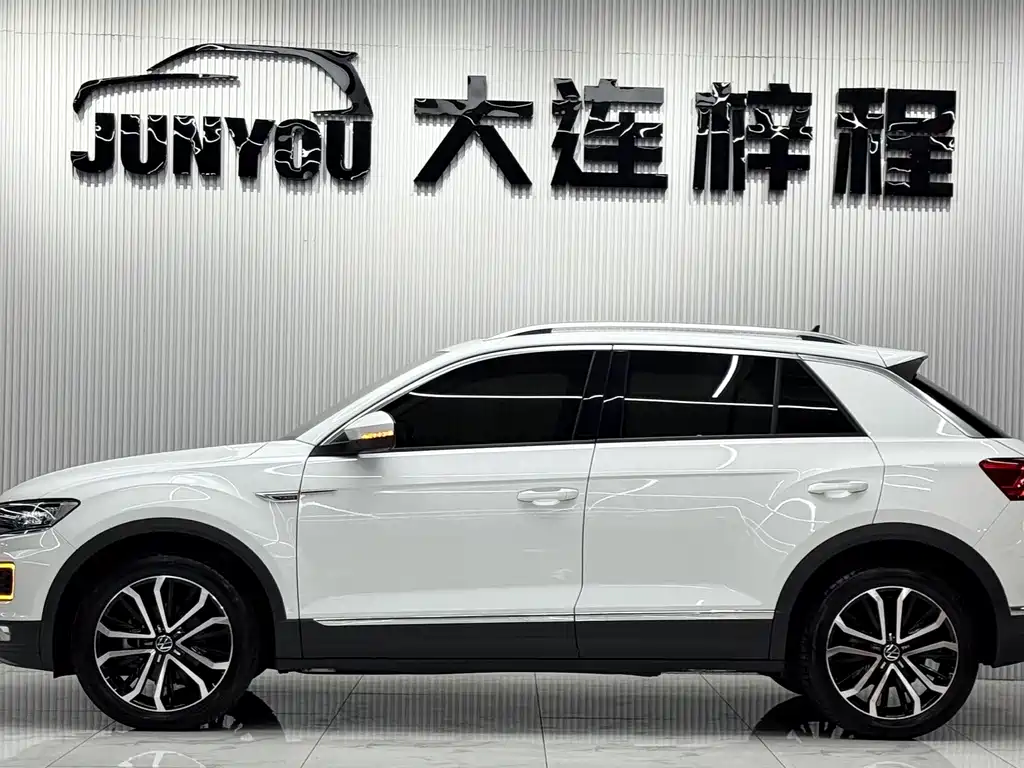 Volkswagen T-Roc — миниатюра 7