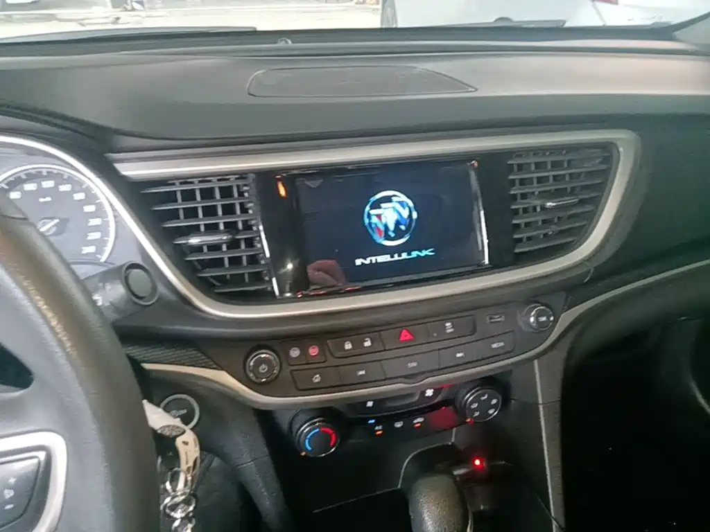 Buick Excelle — миниатюра 13